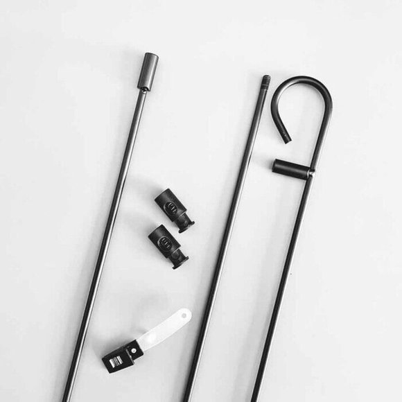 Garden Flag Pole Set with Garden Flag Stopper and Anti-Wind Clip - Picture 3 of 3